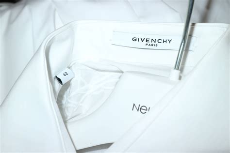 givenchy crown of thorns embroidered shirt|T.